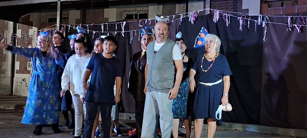 “El teatro comunitario tiene mucho de fiesta, de encuentro”