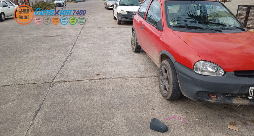 Rompieron espejos retrovisores en una cuadra de Pueblo Nuevo