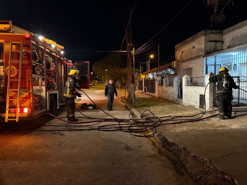 Incendio en un taller mecánico 