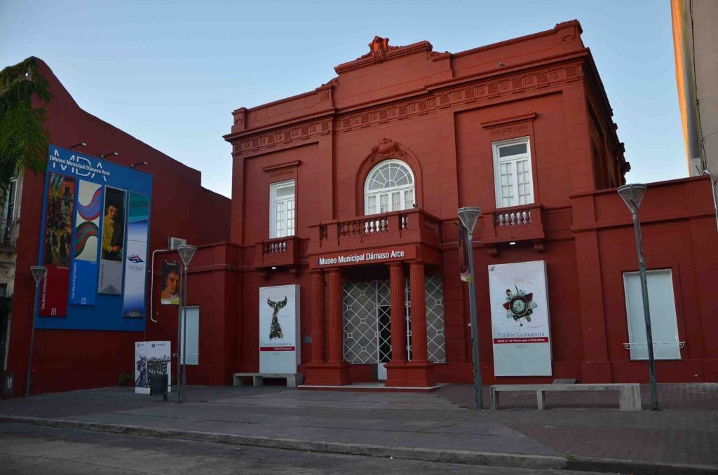 El Museo Dámaso Arce cerrado por mantenimiento