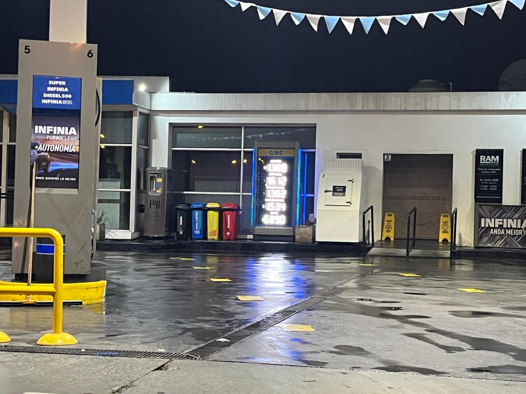 Agosto inició con variaciones en los precios de los combustibles