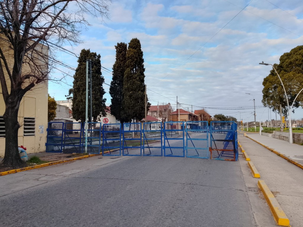 Cortan el tránsito otra vez en la zona de Brown y Dorrego