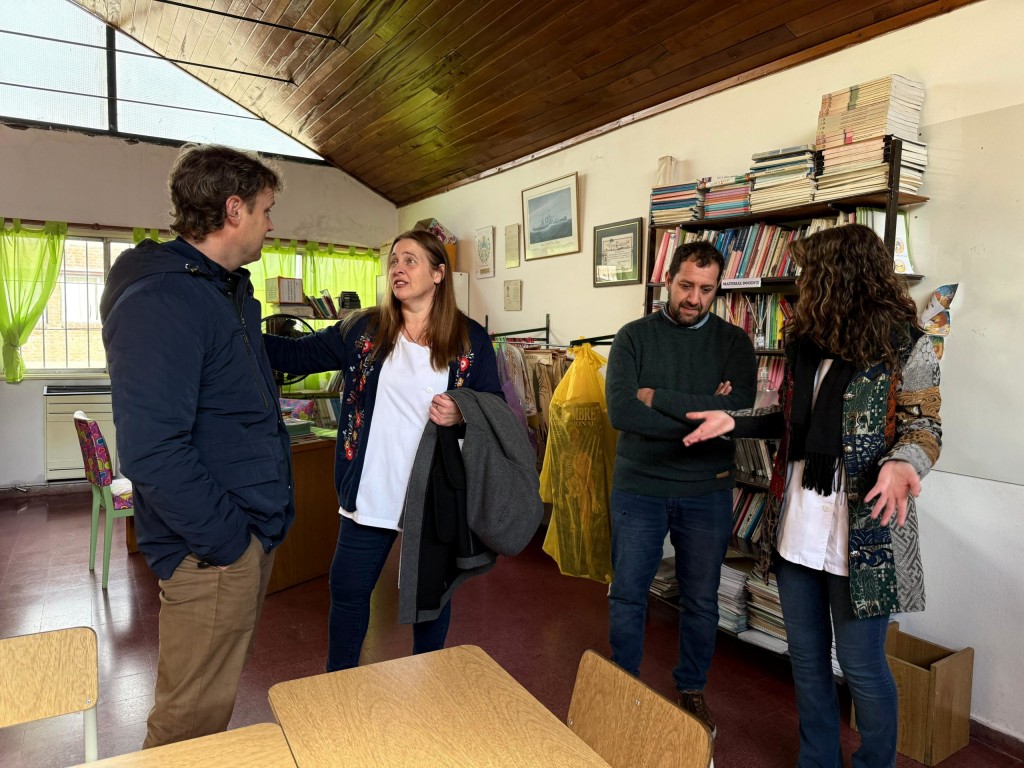 Renovarán los baños de la Escuela 80 del barrio CECO