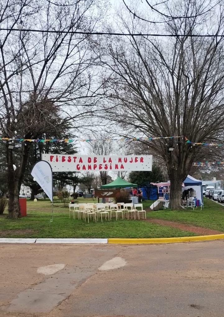 Pese al tiempo, se realiza la Fiesta de la Mujer Campesina