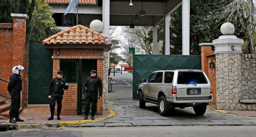 Jornada intensa en Olivos para definir los anuncios de este lunes