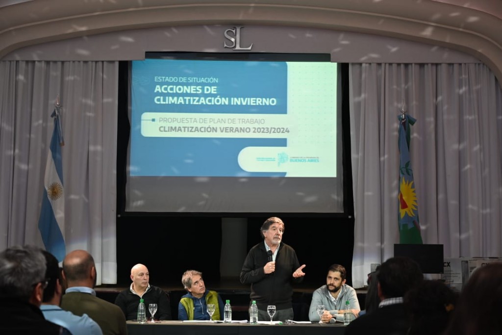 Provincia presentó el plan de trabajo para acciones de climatización en las escuelas bonaerenses