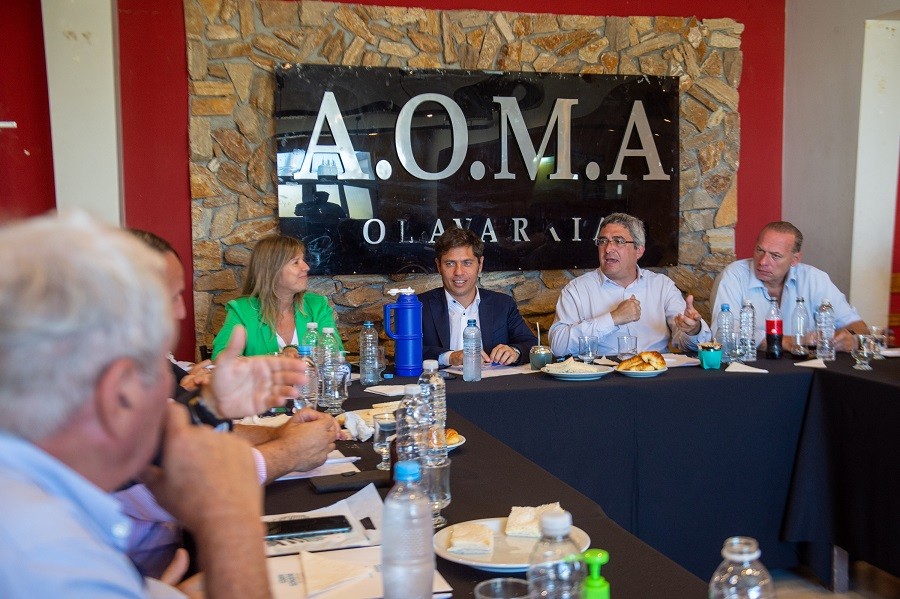 Kicillof, Álvarez Rodríguez y Berni en Olavarría