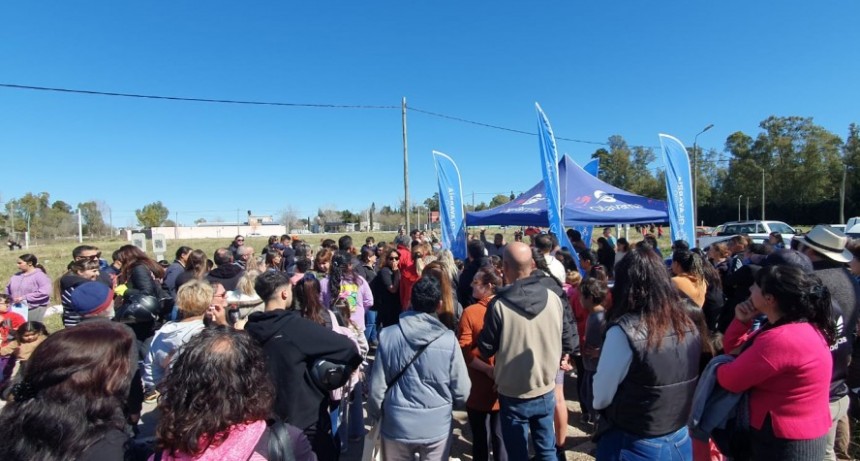 Toma de posesión de los 112 lotes de FISU