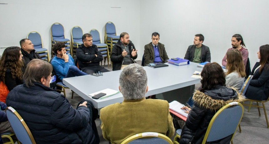 Contaminación del Arroyo: Se conformó una mesa de trabajo y diálogo