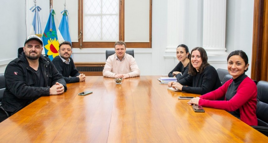 El intendente se reunió con los organizadores del Festival Latinoamericano de Cortometrajes de Olavarría que arranca este fin de semana