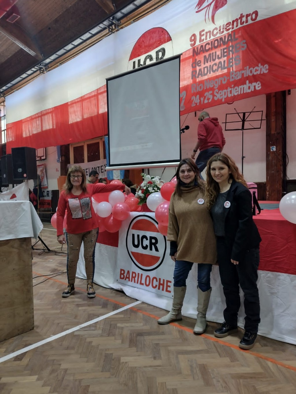 UCR: 'Sin nosotras las mujeres, Nunca Más'