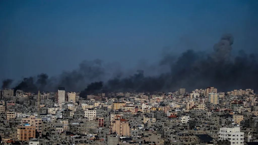 El ejército israelí pidió la evacuación de los civiles de ciudad de Gaza