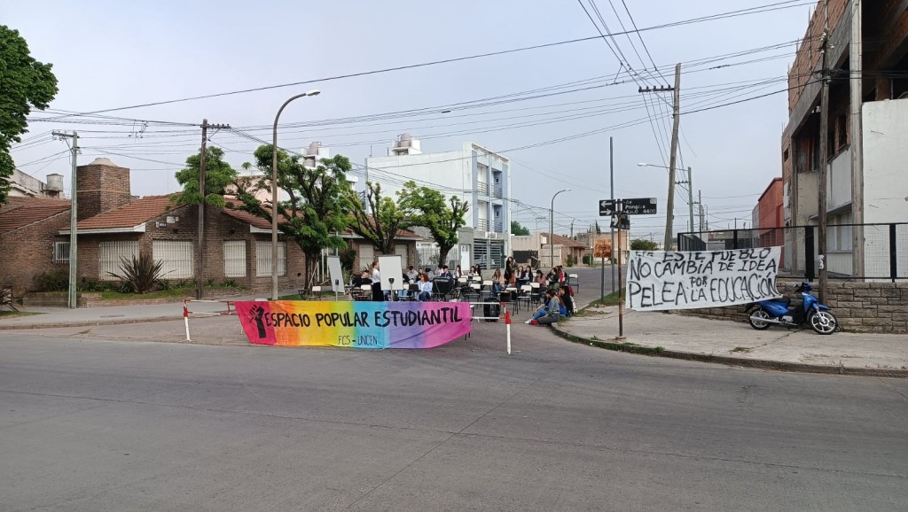 Ciencias de la Salud inició las clases públicas este martes