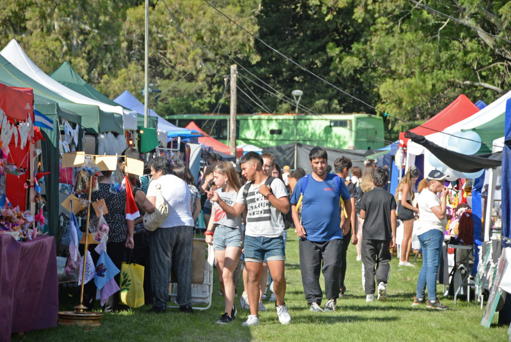 Convocatoria para la Fiesta Aniversario de Olavarría