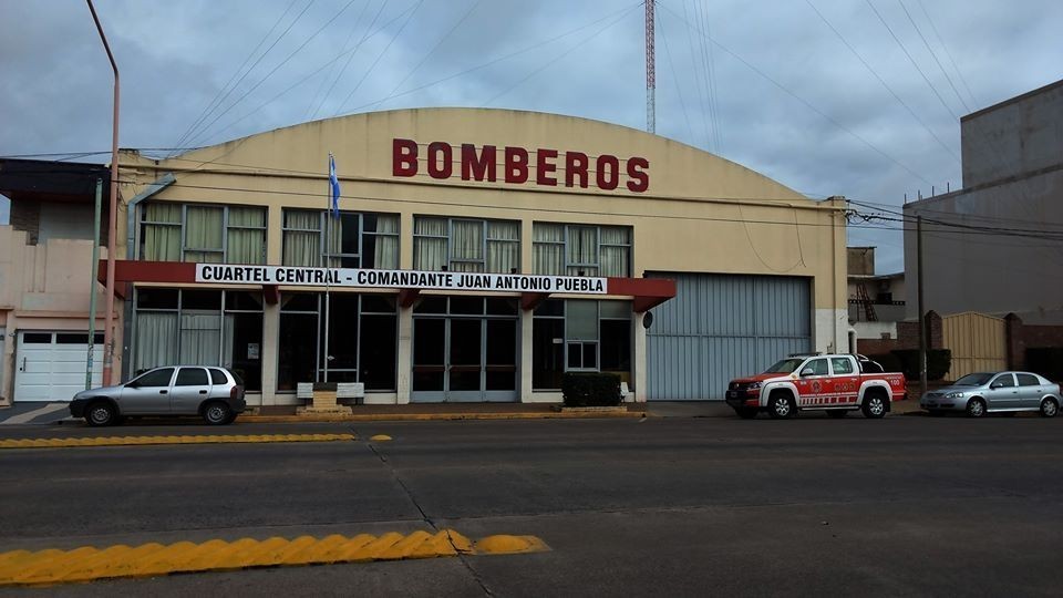 Bomberos realizará tres cenas en 2025