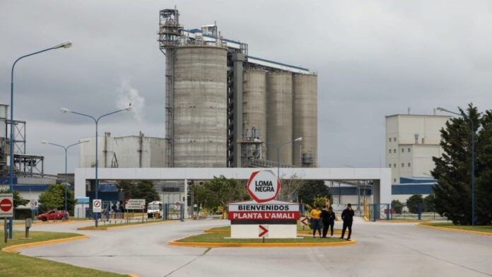 La UCR y Libertad Olavarría apoyarían la venta de la calle a Loma Negra