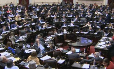 Tras varias horas de debate, Diputados dio media sanción al Presupuesto 2017 de Macri