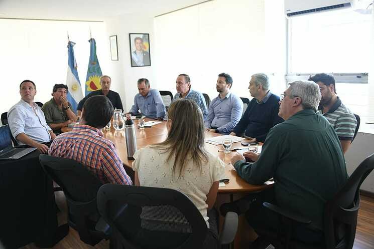 El ministro de Desarrollo Agrario recibió a la Mesa de Enlace por cuestiones impositivas