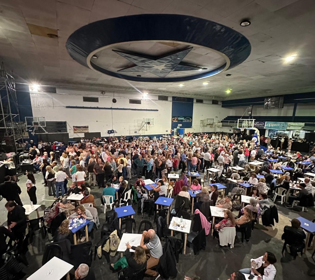 Más de 900 personas en 'La Catedral del Ritmo'