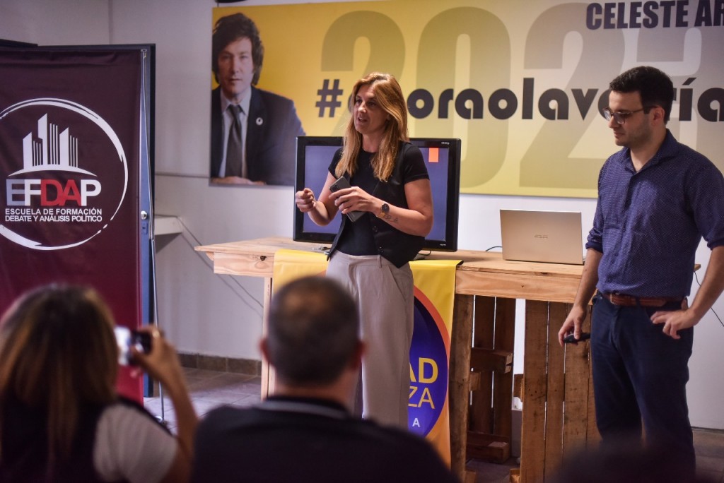 Presentaron la Escuela de Formación de Debate y Análisis Político libertaria