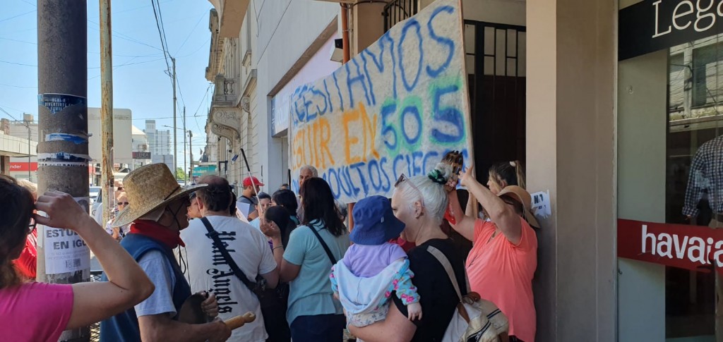 Comunidades de Escuelas Especiales se manifestaron en contra de un egreso compulsivo de las instituciones