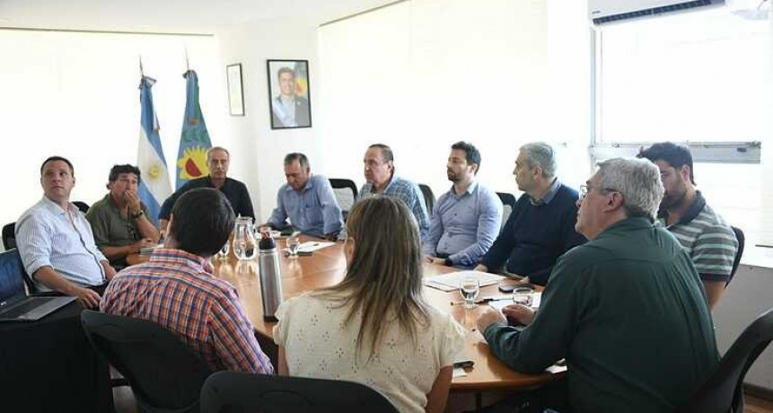 El ministro de Desarrollo Agrario recibió a la Mesa de Enlace por cuestiones impositivas