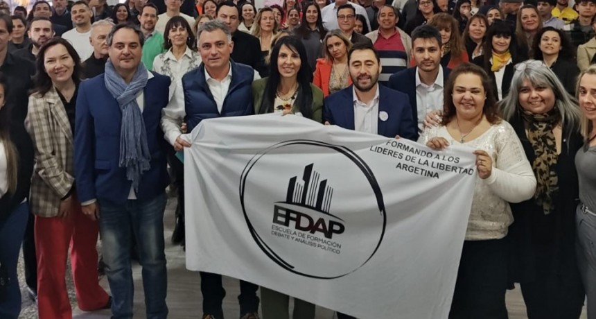 Lanzan la sede local de la ‘Escuela de Formación, Análisis y Debate Político’