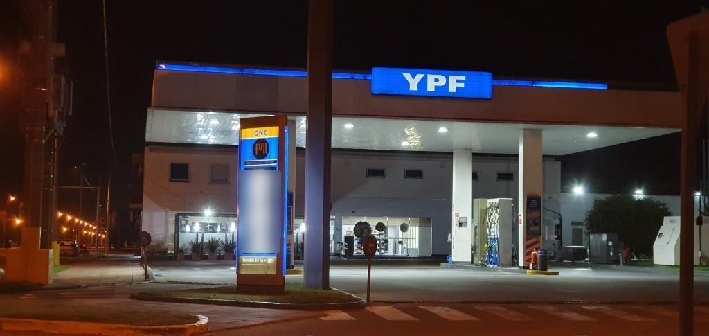 YPF confirmó que aumentará sus precios el viernes 3 de enero