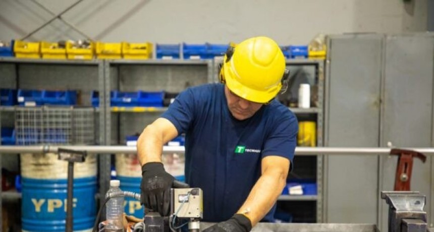 Pymes: la actividad manufacturera cayó 3,7% anual en noviembre