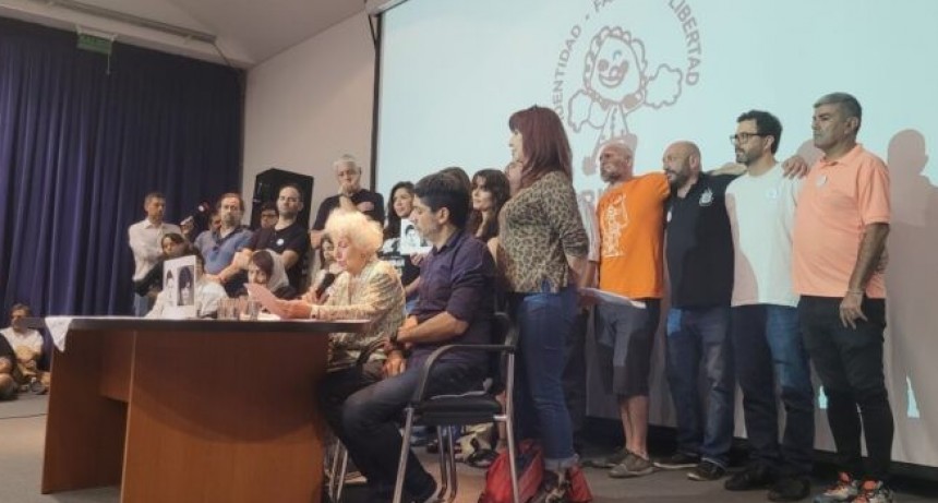 Abuelas de Plaza de Mayo anunciaron la recuperación del nieto N°138